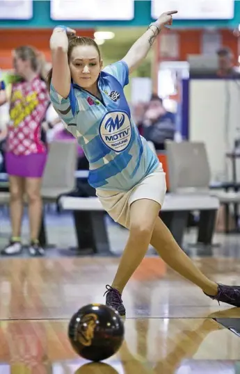  ?? Photo: Kevin Farmer ?? ON A ROLL: Gabrielle Vettiger sends down a shot during the Tenpin Bowling Associatio­n of Queensland adult state championsh­ips at Sunset Superbowl last year.