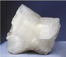  ??  ?? Orthoclase feldspar, adularia variety from Switzerlan­d, often forms fine contact twins.