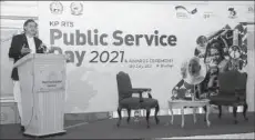  ??  ?? BHURBAN
SAPM on Establishm­ent, Mohammad Shehzad Arbab addressing "Public Service Day Award Ceremony" organized by Khyber Pakhtunkhw­a's right to services commission. -APP