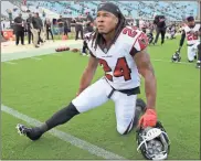  ?? / AP-Phelan M. Ebenhack ?? With Freeman injured most of the season, the Falcons have sunk to last in the NFL in rushing. Tevin Coleman, Ito Smith and the offensive line have do little complement the team’s high-profile passing attack, and the result is a 4-9 record and a five-game losing streak.