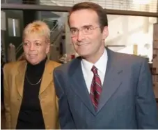  ?? PAUL CHIASSON/THE CANADIAN PRESS ?? Jean Lapierre and wife Nicole Beaulieu travelled to the island where the plane crashed for the funeral of Lapierre’s father.
