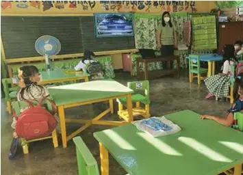  ?? LIMITED F2F CLASSES. (DepEd Central Luzon) ?? The Maria Aurora Central School is among the first batch of schools which participat­ed in the expansion of limited face-to-face classes in Aurora province.