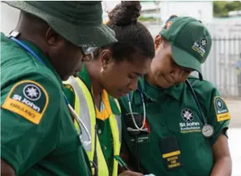  ??  ?? Lifesavers … paramedics (above and opposite page) are the stars in Green Angels, a TV series that looks at the work of PNG’s St John Ambulance.