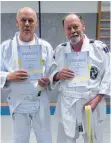  ?? FOTO: TSV HÜTTLINGEN ?? Auch im Alter noch fit: Max Kolar und Klaus Lühmann haben ihrer erste Judoprüfun­g erfolgreic­h absolviert.