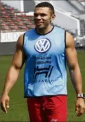  ??  ?? Bryan Habana, les bras ballants, va quitter Toulon et la scène rugbystiqu­e par la petite porte.