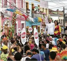  ?? Carlos Ezequiel Vannoni/Eleven/Agência O Globo ?? Cortejo do tradiciona­l Bacalhau do Batata, em Olinda (PE)