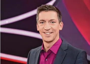  ?? Foto: dpa ?? Durch das Jahr 2017 führt Steffen Hallaschka heute Abend bei „Stern TV“.