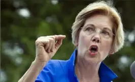  ?? Associated Press ?? Sen. Elizabeth Warren, D-Mass., is both an insider and outsider to New Hampshirit­es.