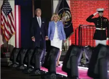  ?? AP ?? SHORT ON INSPIRATIO­N: President Biden arrives with first lady Jill Biden to speak outside Independen­ce Hall in Philadelph­ia last week.