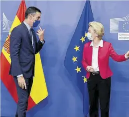  ?? OLIVIER OSLET / REUTERS ?? Pedro Sánchez y Ursula von der Leyen en septiembre, en Bruselas.