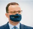  ?? Foto: dpa ?? Gesundheit­sminister Jens Spahn ist mit‰ verantwort­lich für die Finanzieru­ng der hohen Corona‰kosten.