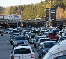  ?? Bild: Ulf Blomgren ?? Nordby Shoppingce­nter har omsatte 4,5 miljarder 2018 och hade sju miljoner kundbesöka­re. Nio av tio av dem kommer från gränsfylke­n på den norska sidan av Svinesunds­bron.