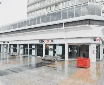  ??  ?? The HSBC in Market Square is to close its counter service as it moves over to become a more digitally-led branch.