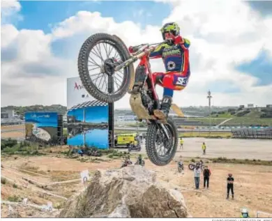  ?? ÁLVARO RIVERO / CIRCUITO DE JEREZ ?? Los pilotos andaluces de trial volvieron a disfrutar después de un año sin competició­n.