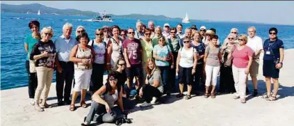  ??  ?? Vergangene Woche: Gruppe an der Meeresorge­l von Zadar