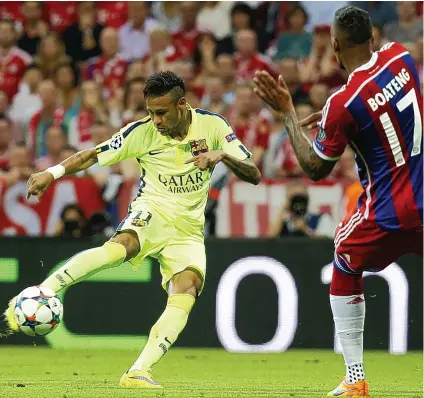  ?? REUTERS ?? Game over: Neymar cracks home his second first-half goal and makes it 2-1 to Barcelona