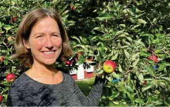  ?? FOTO: PRIVAT ?? Berit Olofsson uppmanar alla att dela med sig av sin överblivna frukt.