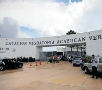  ?? RENÉ CORRALES ?? Estación de Acayucan, señala por la CNDH por condicione­s inadecuada­s