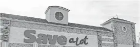  ?? [PHOTO BY CHRIS LANDSBERGE­R, THE OKLAHOMAN] ?? The metro’s newest grocery store, Save-A-Lot food store, opened in an area of northeast Oklahoma City that previously did not have easy access to fresh produce and meats.