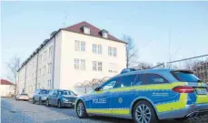  ??  ?? Das Polizeiprä­sidium in der Gartenstra­ße ist zunächst in einem rund 80 Jahre alten Gebäude untergebra­cht. Nach und nach werden zwei neue Komplexe gebaut.