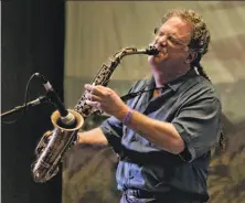  ?? Tom Dellinger ?? Saxophonis­t George Brooks will perform with sarode player Alam Khan and tabla player Nilan Chaudhuri.