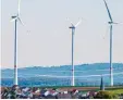  ?? Foto: Daniel Karmann, dpa ?? Ausbau der Windkraft ist in Bayern umstritten.