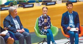  ?? AP ?? La joven ambientali­sta sueca Greta Thunberg habla durante su participac­ión en la cumbre Juvenil sobre el clima. La acompaña el secretario general de la ONU, António Guterres./Fotos: