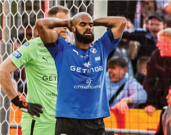  ?? BILD: ROGER LARSSON ?? Phil Ofosu-ayeh lämnade ett sent återbud till HBK:S 2–0-seger mot Mjällby, men lagledning­en hoppas ha backen tillbaka i träning på fredag. Arkivbild.