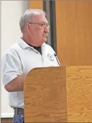  ?? Adam Cook ?? Fort Oglethorpe Public Utilities Director Phil Parker discusses pump station upgrades during Fort Oglethorpe’s July 22 City Council meeting.
