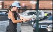  ?? NWA Democrat-Gazette/J.T. WAMPLER ?? Fayettevil­le’s Mary Houston competes in singles play on Monday against Springdale Har-Ber.