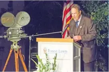  ??  ?? Dan Aykroyd speaks at the Carrie Fisher and Debbie Reynolds Memorial Service.