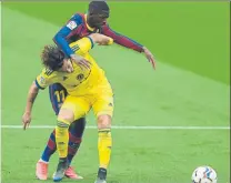  ?? FOTO: PERE PUNTÍ ?? Dembélé, muy activo. Jugó mucho pero no resolvió nada