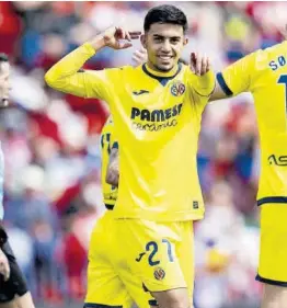  ?? Villarreal CF ?? Ilias Akhomach celebra el gol anotado en Almería que significab­a el 0-1.