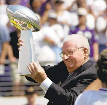  ?? BALTIMORE SUN 2001 ?? Ravens owner Art Modell, who died in 2012, fell just short of the votes needed for induction into the Pro Football Hall of Fame.