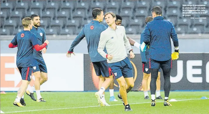  ?? FOTO: JUAN ECHEVERRÍA ?? Kuko dirige el entrenamie­nto celebrado ayer a la tarde en el Olympiasta­dion, sede del primer partido de la fase de grupos