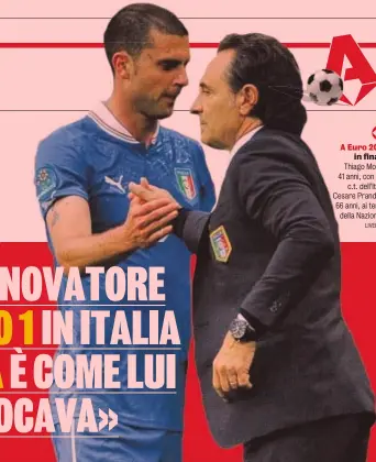  ?? LIVERANI ?? Thiago Motta, 41 anni, con l’ex c.t. dell’Italia Cesare Prandelli, 66 anni, ai tempi della Nazionale