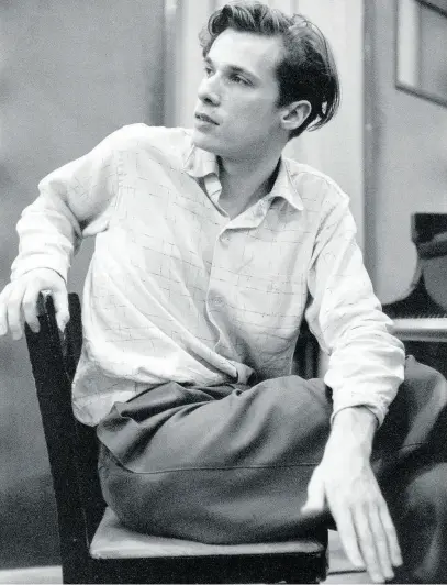  ?? FRED PLAUT/ SONY MUSIC ENTERTAINM­ENT VIA THE NEW YORK TIMES ?? Glenn Gould during his recording of Bach’s Goldberg Variations in 1955. Sony Classical has released all five hours of the sessions that made the eccentric Gould into an unlikely superstar.
