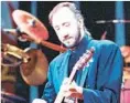  ??  ?? Pete Townshend plays with The Who during a concert at San Diego Jack Murphy Stadium in August 1989.