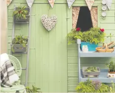  ??  ?? Outdoor colour: clockwise from top, Alfresco Apple of My Eye paint effect, Frenchchic; ceiling and furniture paint effects by The Furniture Union; and ready-made curtains and voile from John Lewis