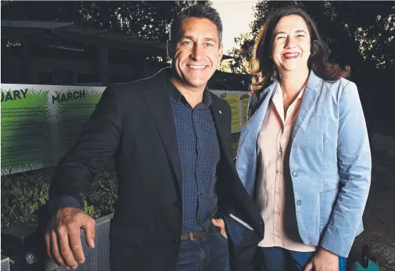  ?? WATER WARRIOR: Jamie Durie and Premier Annastacia Palaszczuk at the Rowes Bay Sustainabi­lity Centre. Picture: ZAK SIMMONDS ??