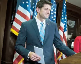  ??  ?? El líder cameral Paul Ryan sostuvo ayer que en la Cámara baja siguen trabajando con el Tesoro en los detalles técnicos sobre cómo funcionarí­a la reestructu­ración de la deuda pública.