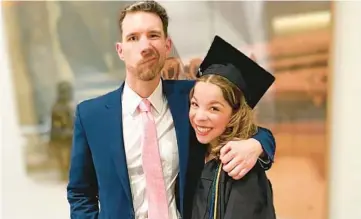  ?? NORA FLEMING ?? Jason Patera, Chicago Academy for the Arts head of school, poses with Lila Napientek at this year’s graduation.