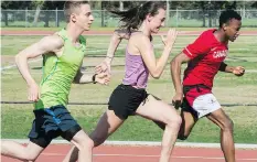  ?? BRANDON HARDER ?? From left, Matthew Exner, Chloe McEachern and Vaughn Taylor are heading their separate ways after training together for years.