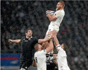  ?? GETTY IMAGES ?? Rugby writer Stephen Jones has called for England imports, such as Brad Shields (with ball), to be omitted from the World Cup squad.