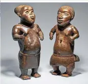  ??  ?? Benin-Figuren aus dem Weltmuseum Wien: Ein Beispiel für heikle Beutekunst in europäisch­en Sammlungen