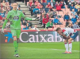  ?? FOTO: EFE ?? Reparto de puntos en el Nuevo Estadio de Los Cármenes entre Granada y Deportivo