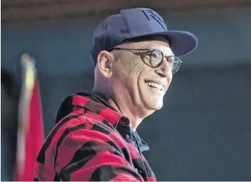  ?? CP PHOTO ?? Howie Mandel speaks during a Canada’s Walk of Fame ceremony honouring Seth Rogen and Evan Goldberg in Vancouver earlier this month.