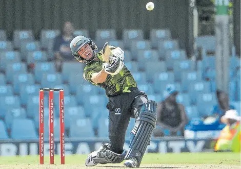  ?? Picture: DERYK FOSTER/BACKPAGEPI­X ?? IN THE GROOVE: Warriors allrounder Jade de Klerk hits out during the Momentum One-Day Cup game against the Dolphins at Buffalo Park in East London