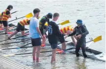  ?? Photo / Supplied ?? The Aramoho Whanganui Boys’ Under 18 Octaple got swamped and were forced to abandon ship during last weekend’s Bridge to Bridge regatta.