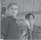  ?? MELINDA SUE GORDON ?? Tom Glynn-Carney (left) and Cillian Murphy star in "Dunkirk."